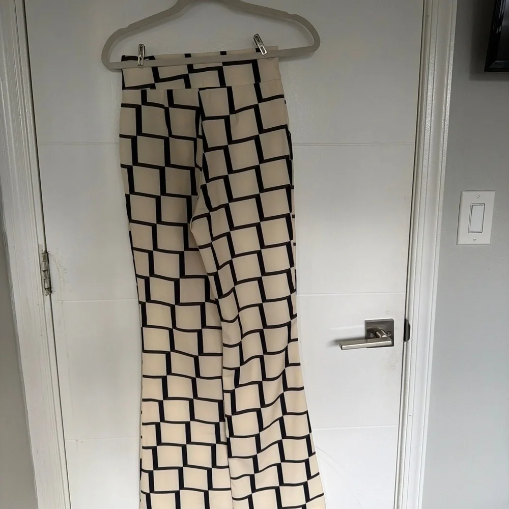 Geometric Patterned Pants - Picture 2 of 2